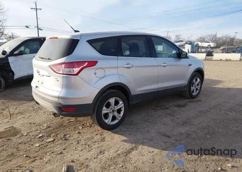 2016 Ford Escape Se z USA, uszkodzony, nr VIN 1FMCU9GX0GUA85445